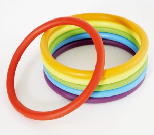 Tęczowe pierścienie - 6 sztuk  