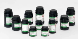 Zestaw odczynników i chemikaliów do nauki chemii w szkole podstawowej