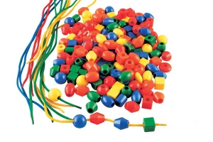 Korale z tworzywa 2,0 cm - 650 sztuk, 6 sznurków